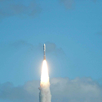 Atlas V rocket carrying the New Horizons spacecraft.